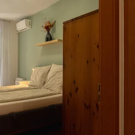Jewish Quarter Gem! Balcony, Free Parking, Szimpla Lejlighed Budapest