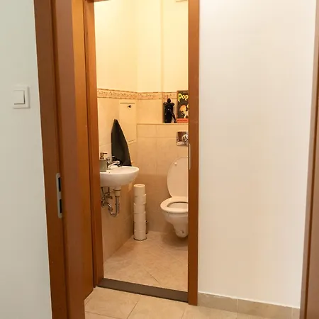 Jewish Quarter Gem! Balcony, Free Parking, Szimpla Apartment *